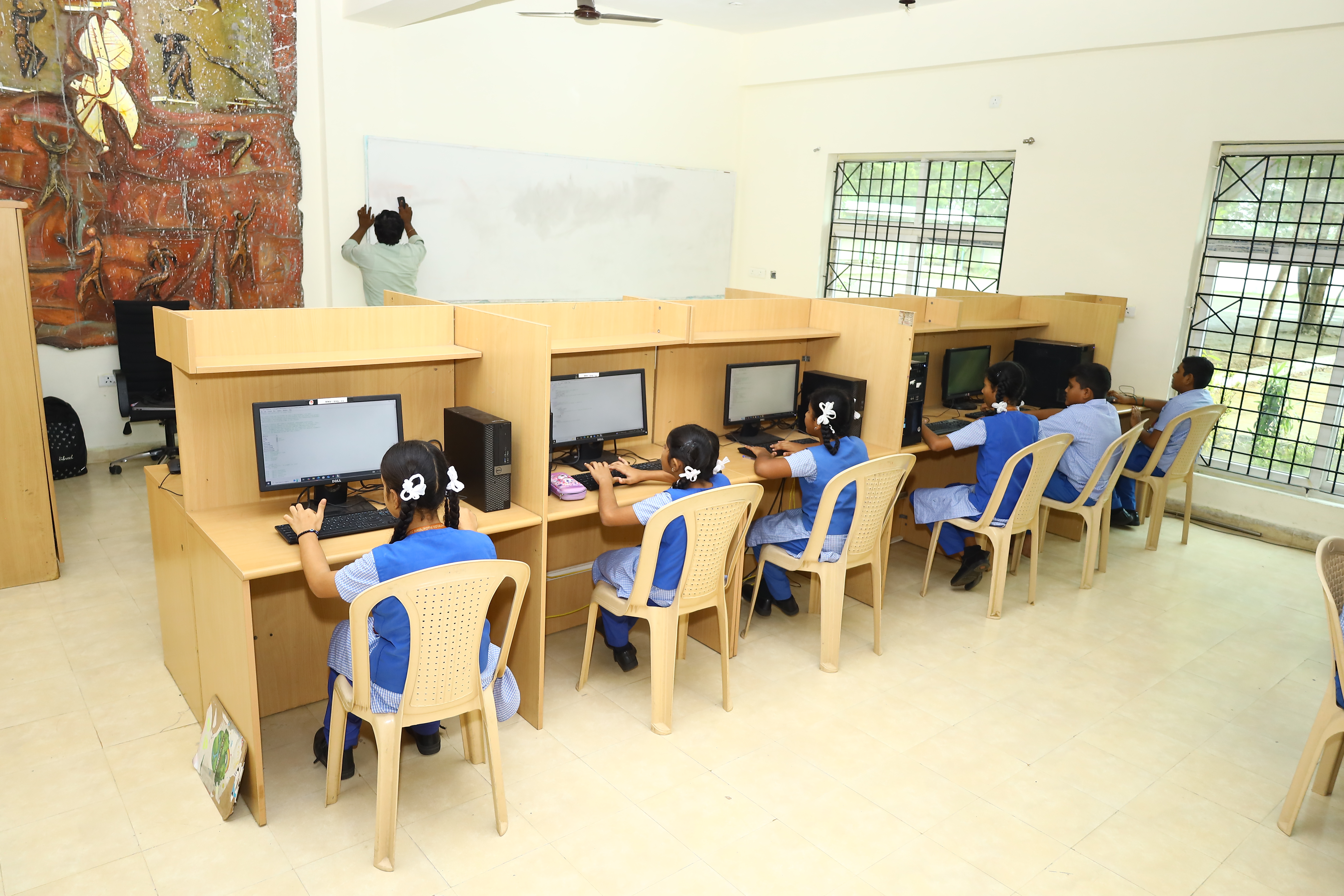 Computer Lab - MARG Navajyothi Vidyalaya